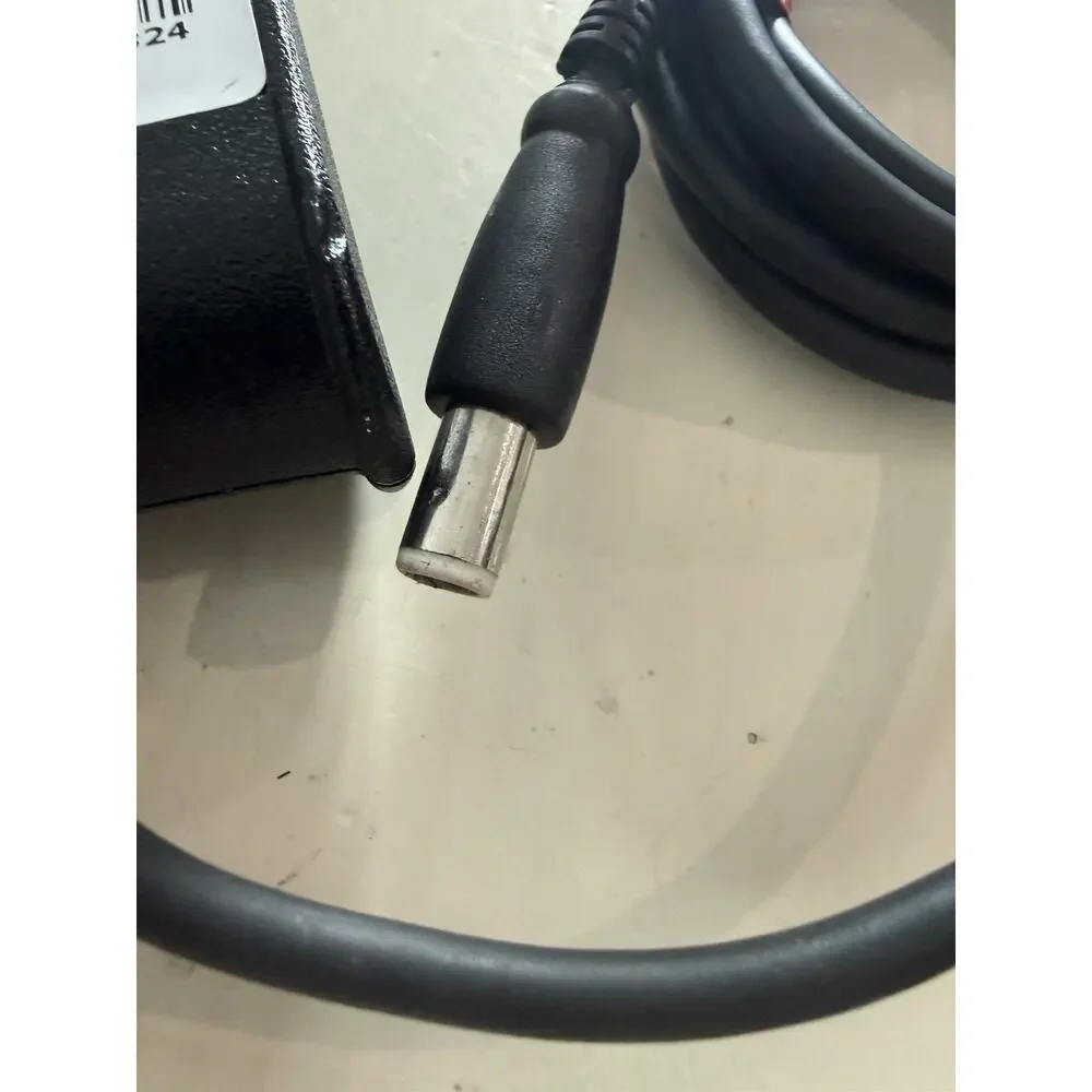 Dell LA65NS0‑00 AC Adapter 65-W