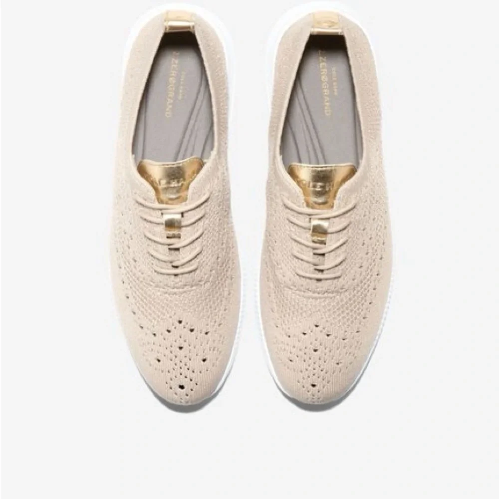 Cole Haan gold euc—