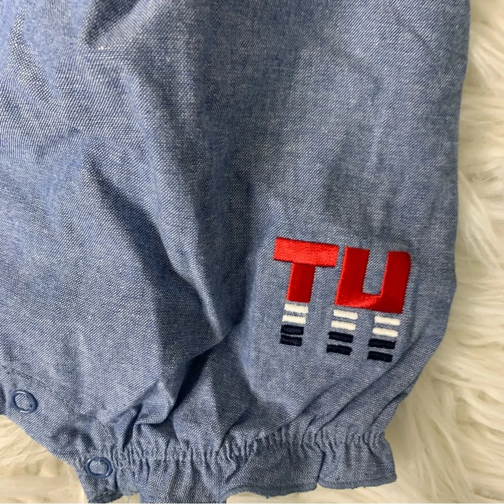 Tommy Hilfiger these tommy