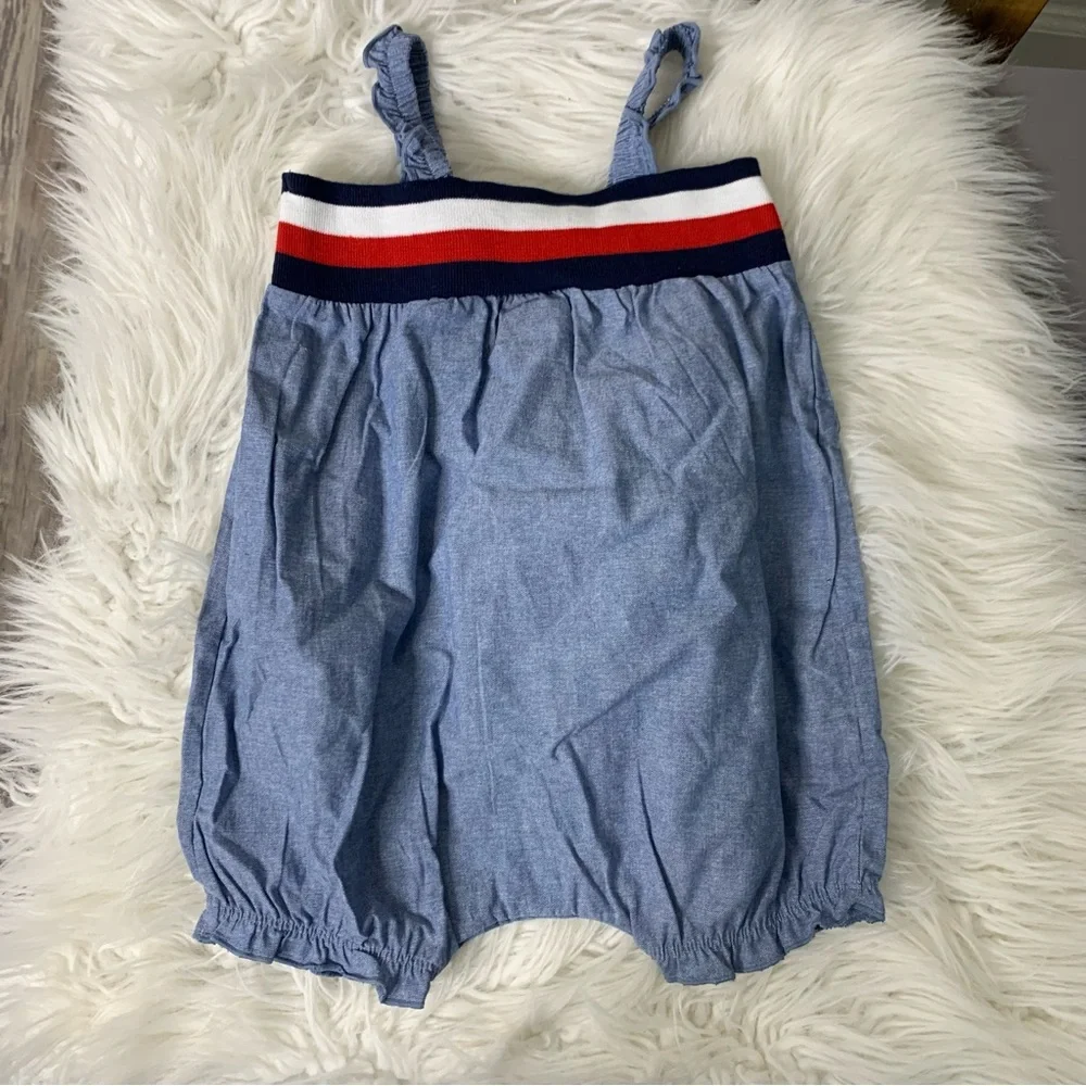Tommy Hilfiger these tommy