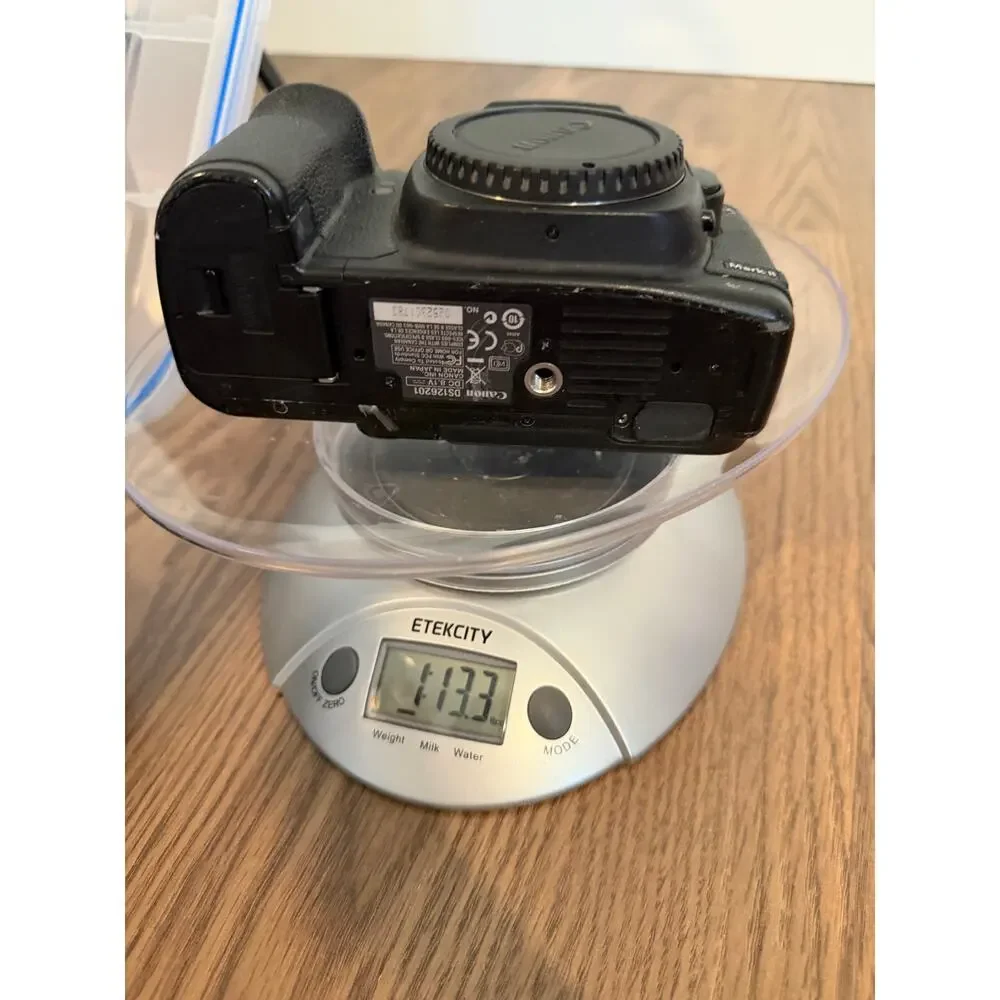 Canon EOS 5D Mark II Full-Frame DSLR Camera (Body Only) 21.1MP
