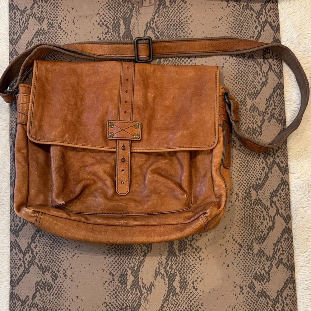 Fossil Brown Leather Messenger Bag