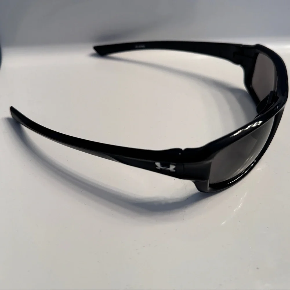 Under Armour Black sporty Sunglasses