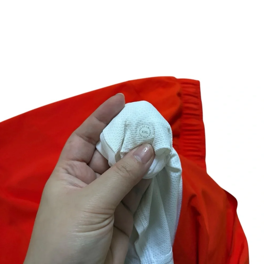 lululemon athletica xxl size