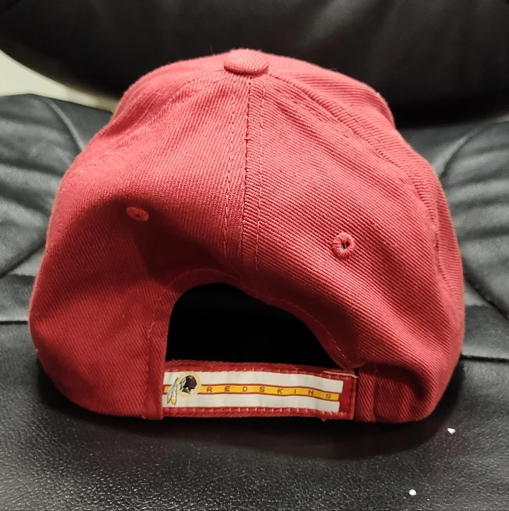 NFL Washington Redskins Adjustable Baseball Cap Hat, Vintage Logo, Velcro, OS