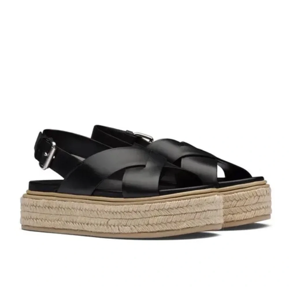 Black leather Platform Sandals