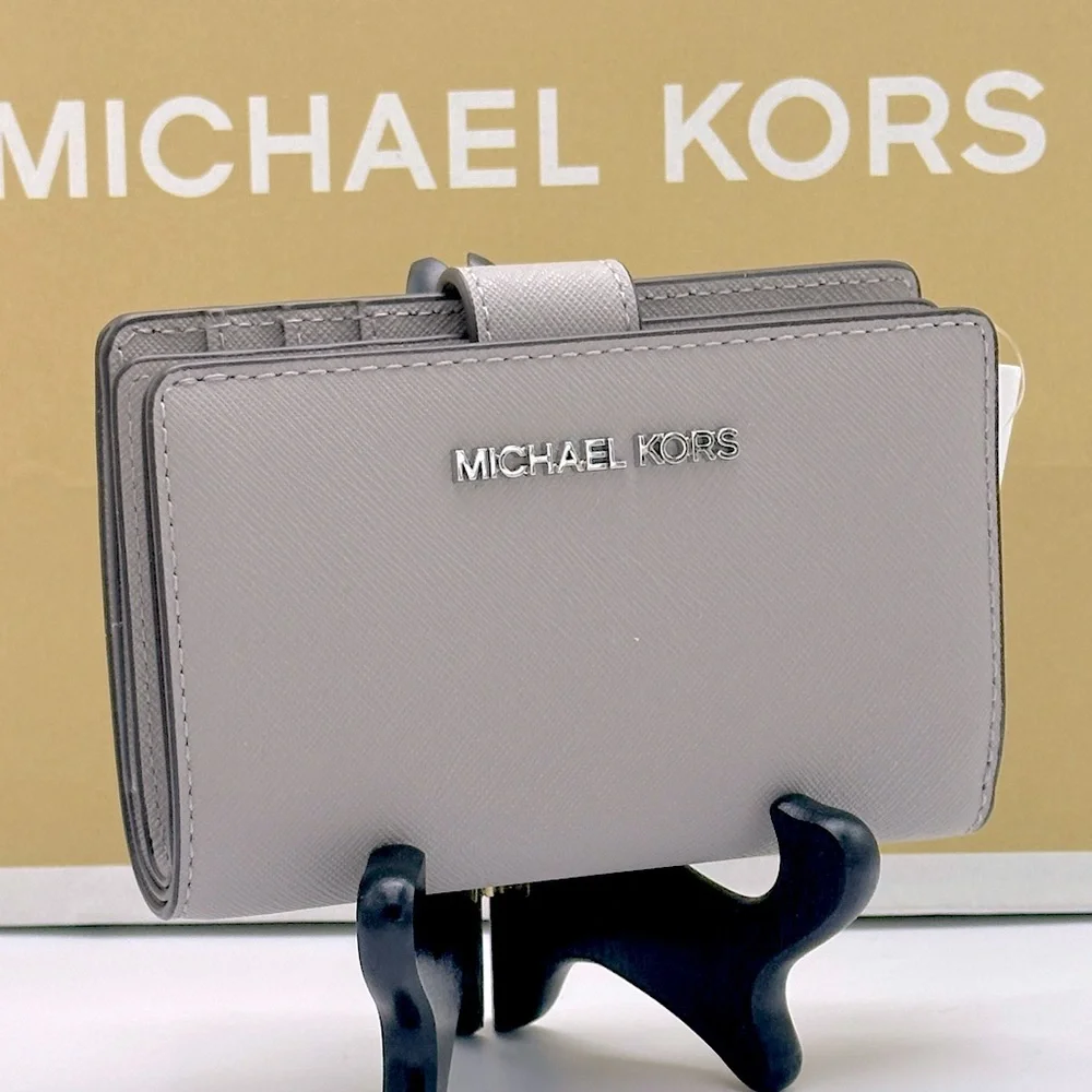 MICHAEL KORS Medium Saffiano Leather Bifold CN Wallet PEARL GREY NWT