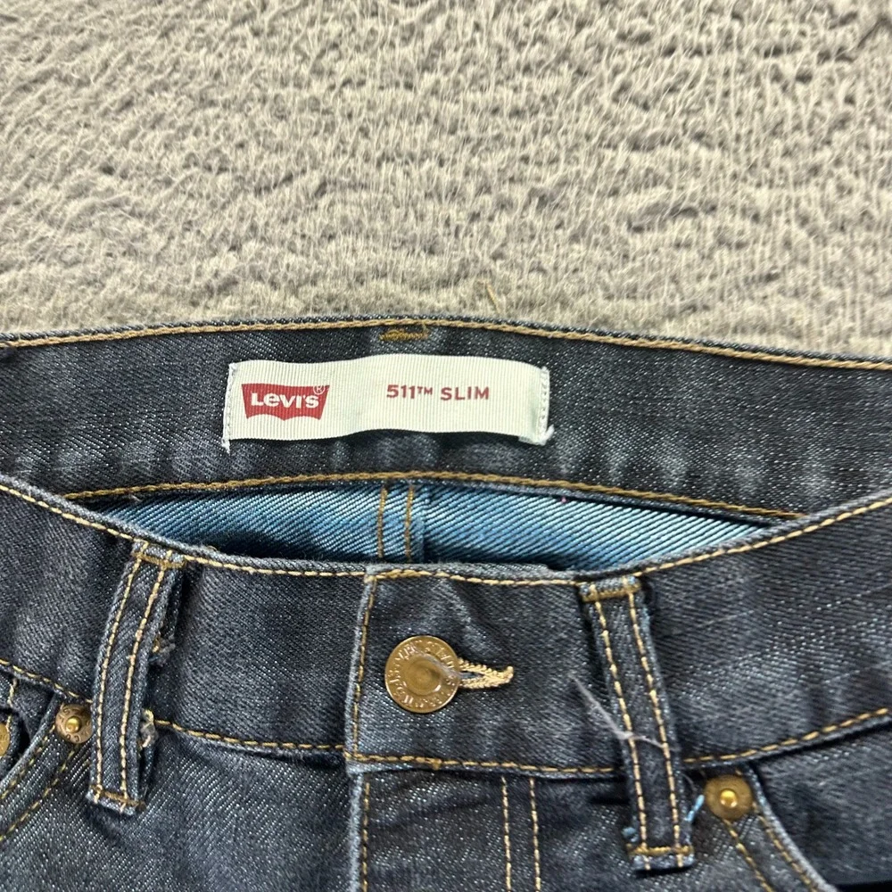 Levis before purchasing