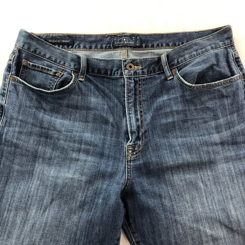 Lucky Brand 429 Mens 38x30 Blue Cotton Blend Button Fly Classic Straight Jeans