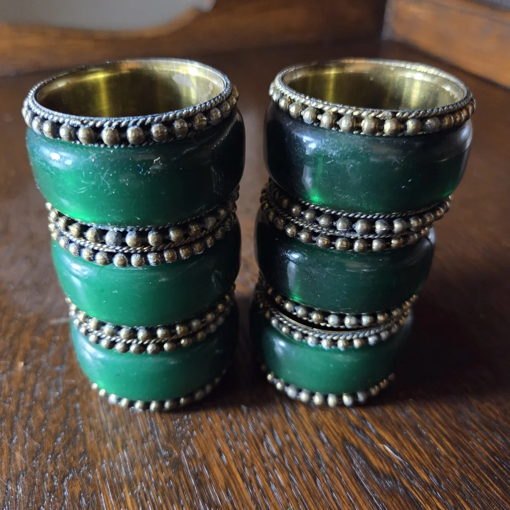 unbranded set emerald