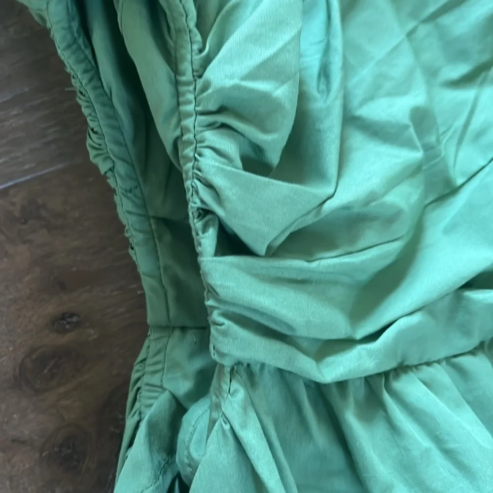 NWT Abercrombie & Fitch One-Shoulder Cutout Maxi Dress in Green size medium