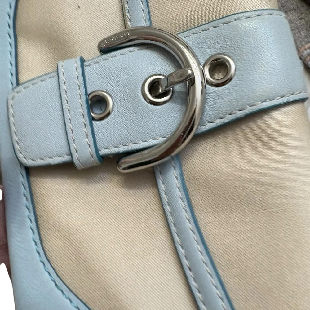 Coach gently used