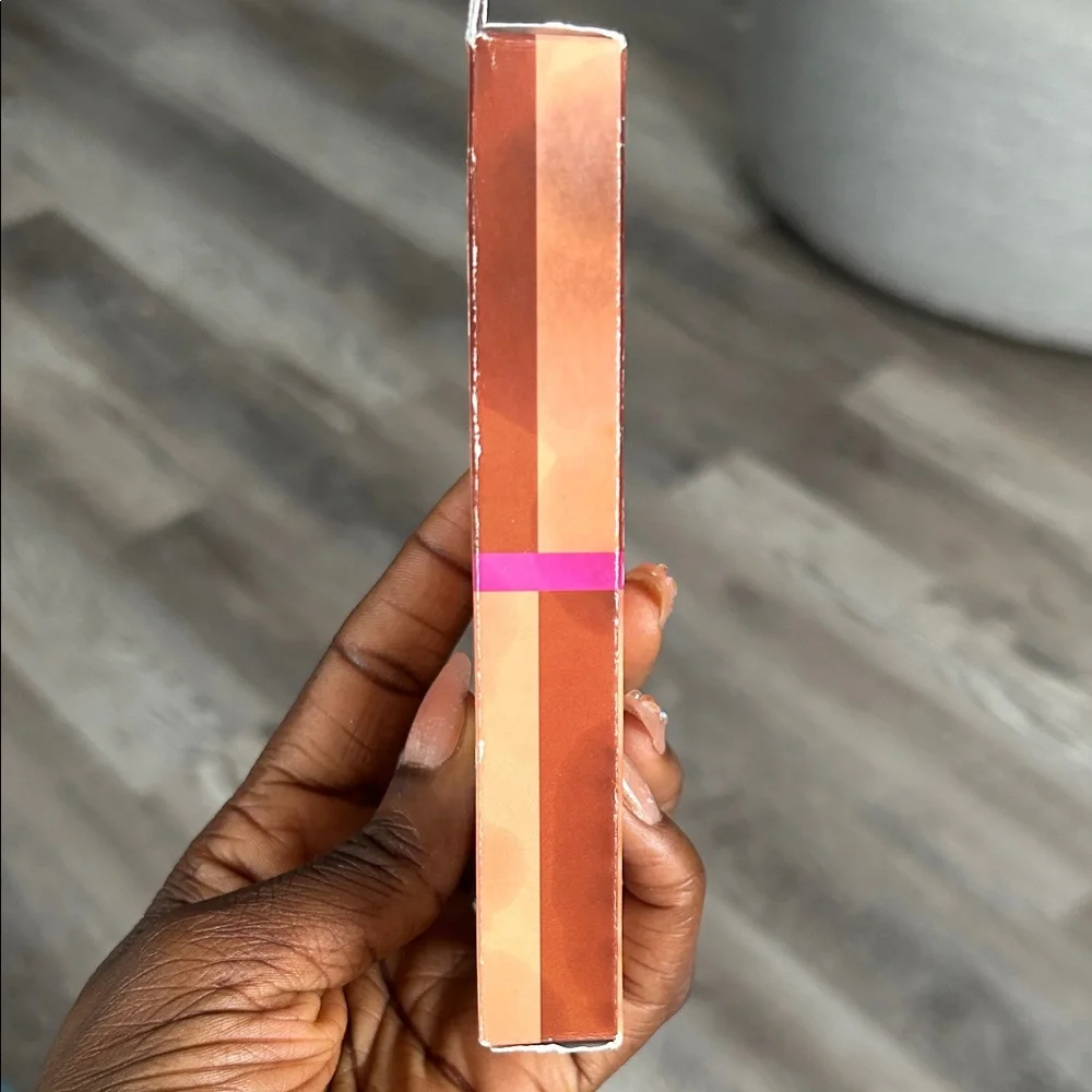 NYX smooth glossy