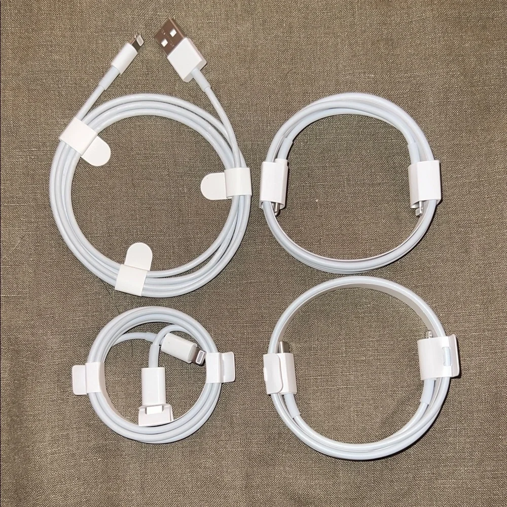 Apple Lighting Charging Cable Set