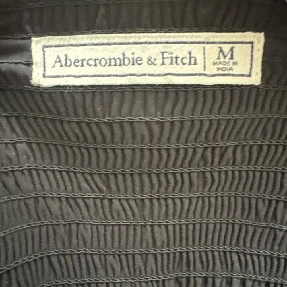 Abercrombie & Fitch core approximate
