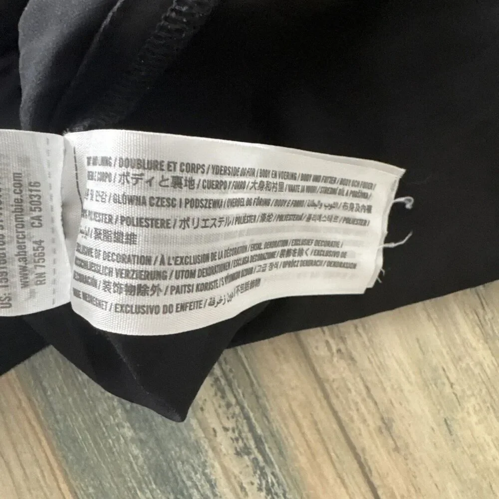 Abercrombie & Fitch body unique blouse