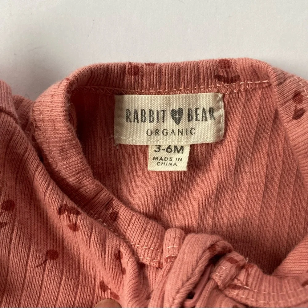 Rabbit + Bear organic red