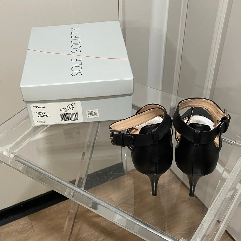 Sole Society Cassia Strappy Black Leather Heels
