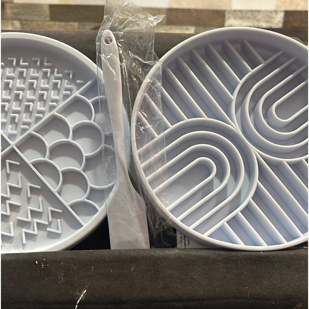 Dog/cat slow Feeder
