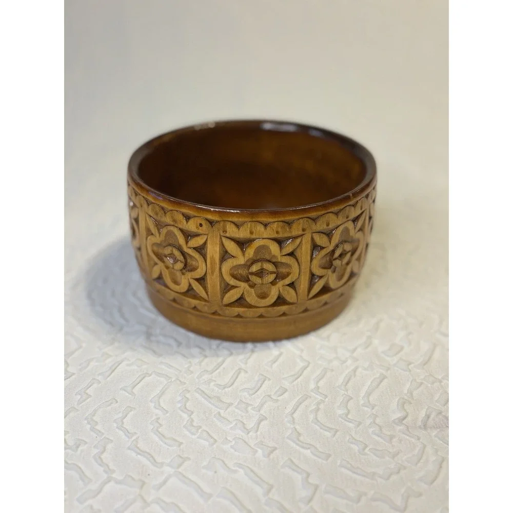 N/A hand carved