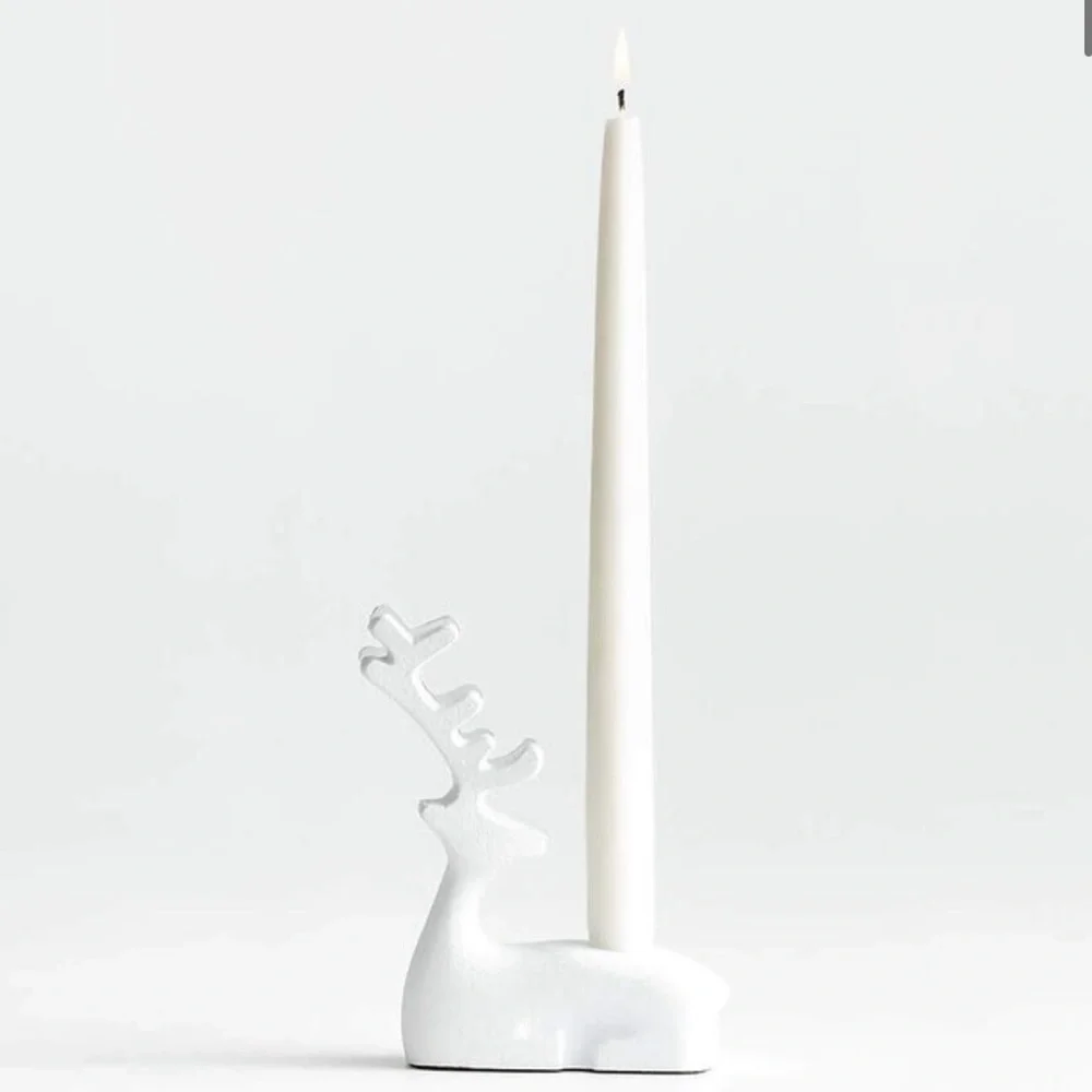 New! 🤍🦌🤍 Crate&Barrel Snowy Reindeer Candle Holder in Matte White