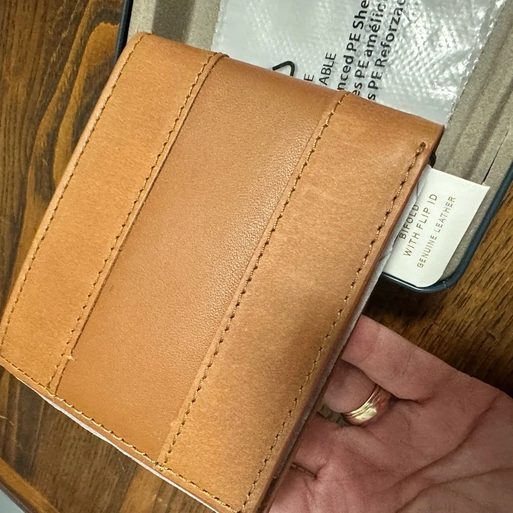 🆕 FOSSIL Everett Bifold Wallet Flip ID Saddle