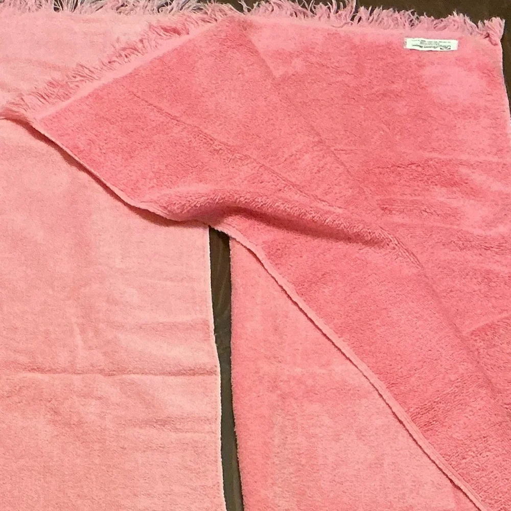 N/A vintage towels 42”