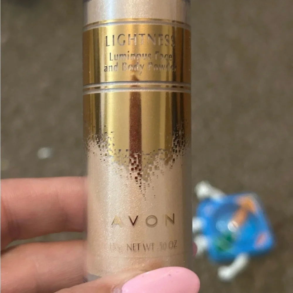 Avon lightness luminous