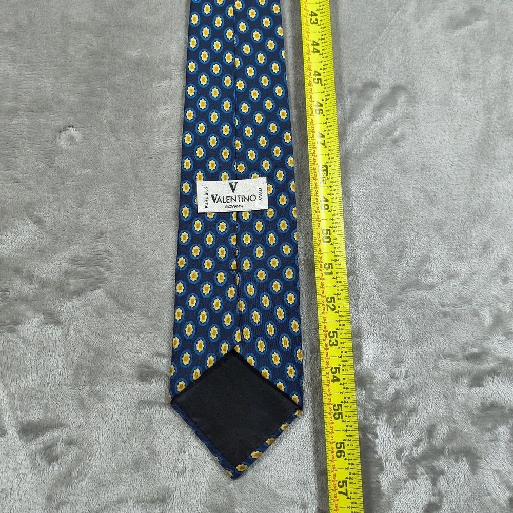Valentino tie gently