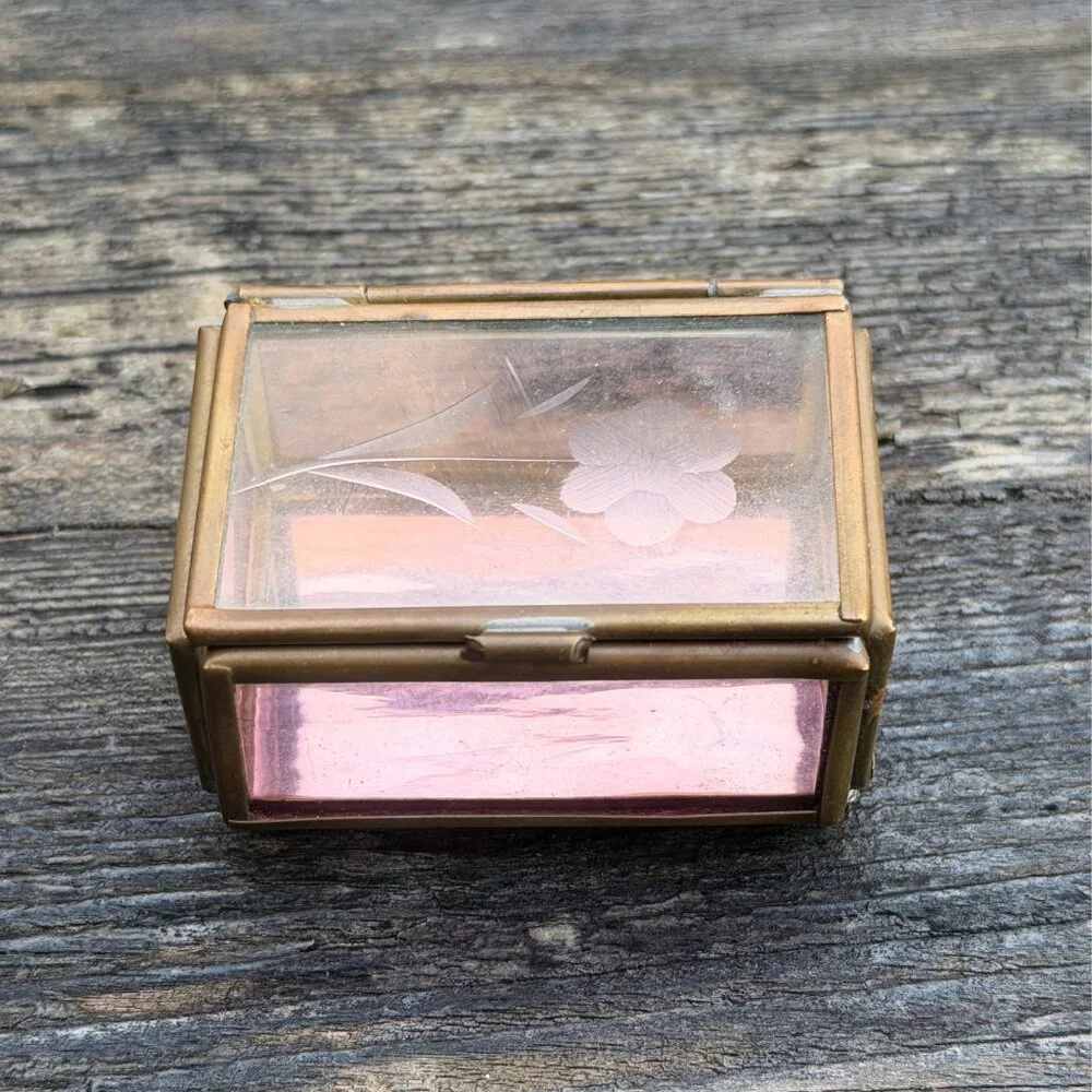 Vintage Via Vermont Etched Flower Pink Lavender Glass Brass Mirror Trinket Box