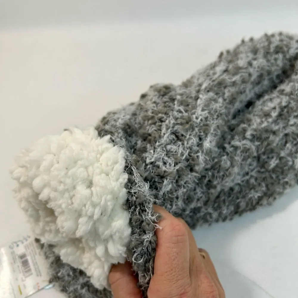 NEW Muk Luks Grey Marled Knit Fuzzy Socks Infused w/Shea Butter size 8.5-11 NWT
