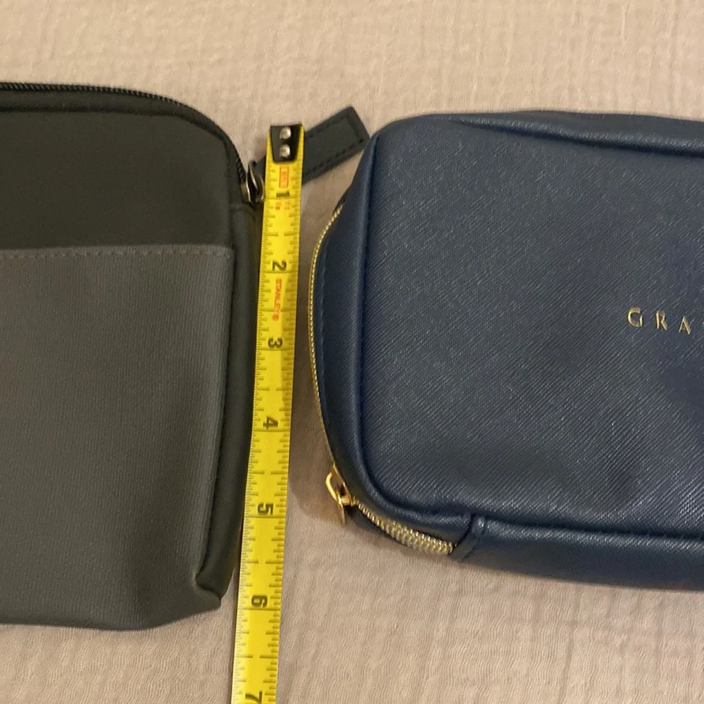 Tumi elegant toiletry