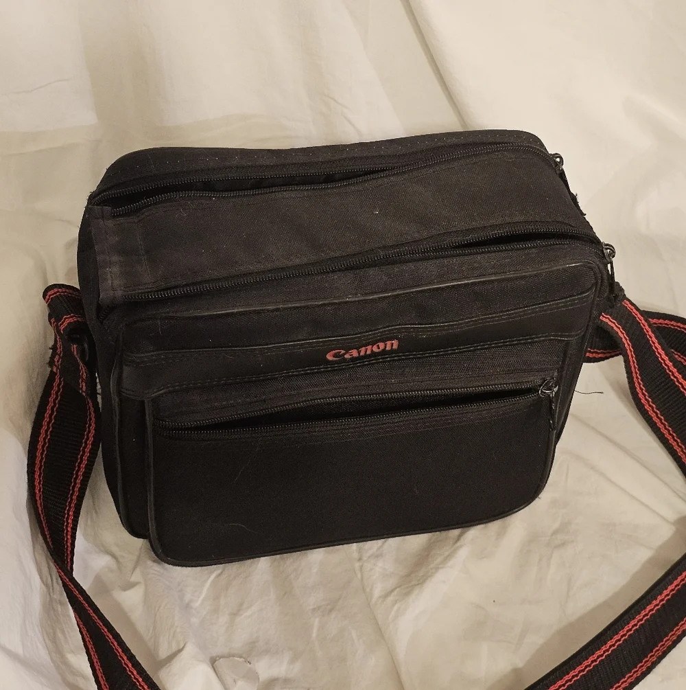Vintage Canon Black Camera Shoulder Bag W Front Pocket