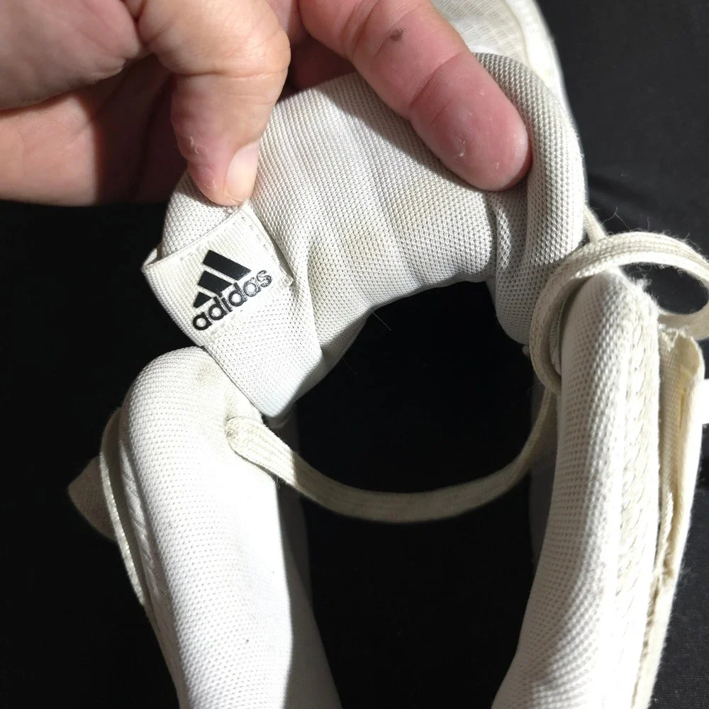 adidas style seeking
