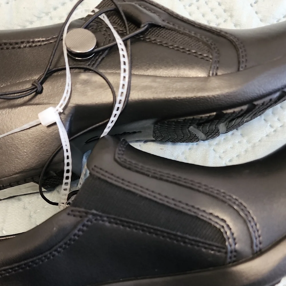 Clarks Black Leather Comfort Loafers