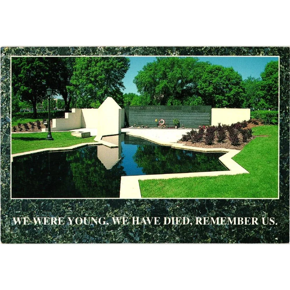 Minnesota Vietnam Veterans Memorial Postcard Saint Paul USA 1992 Vintage