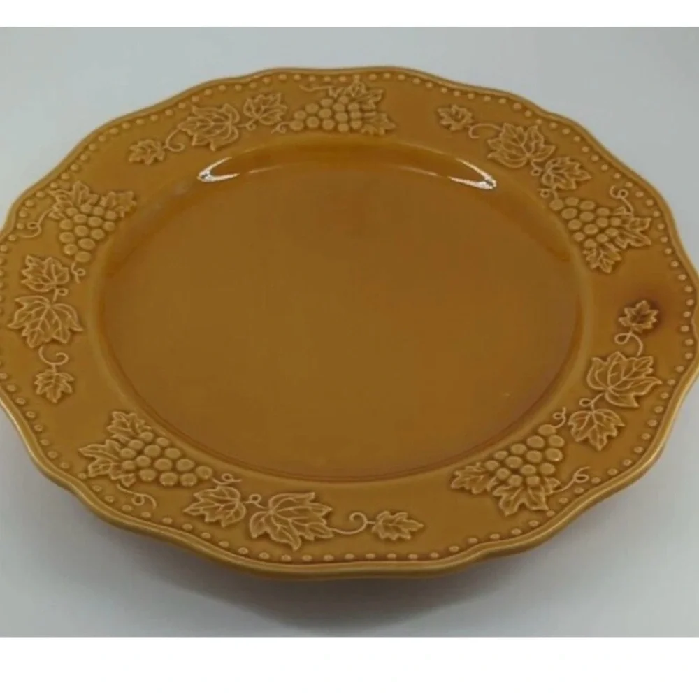 Pier 1 Imports Harvest Gold Dinner Plates Raised Grapes 10.75