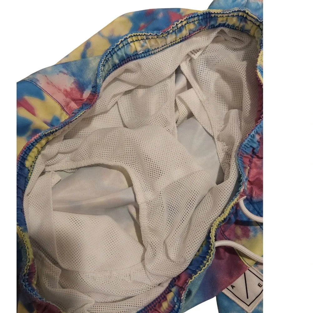 American Eagle Outfitters pool pockets outings