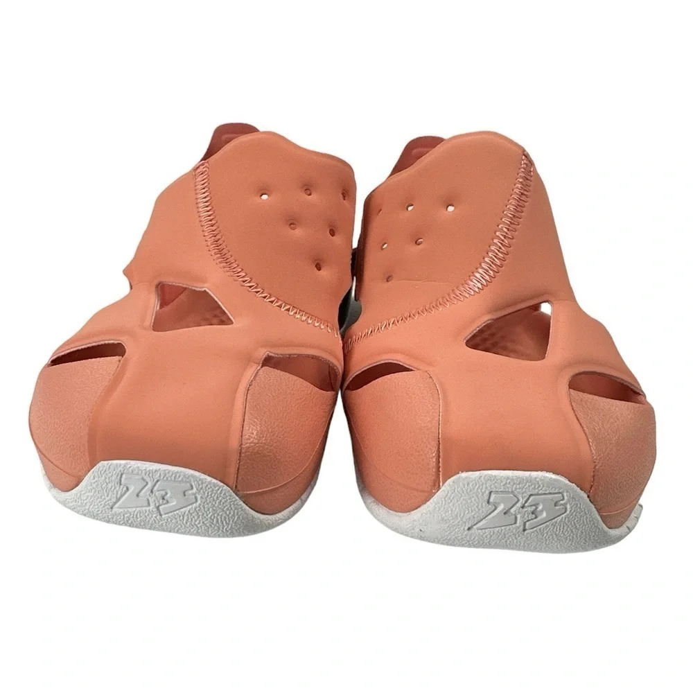 NWT Jordan Flare PS Light Madder Root Sandals Orange Peach Size 3