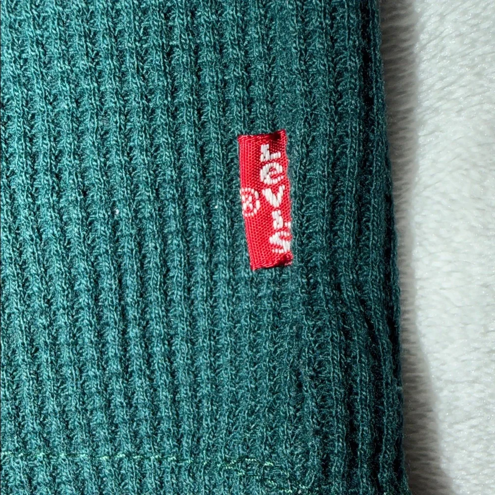 Levi's Men's Forest Green Waffle Knit Thermal Long Sleeve Shirt Standard S
