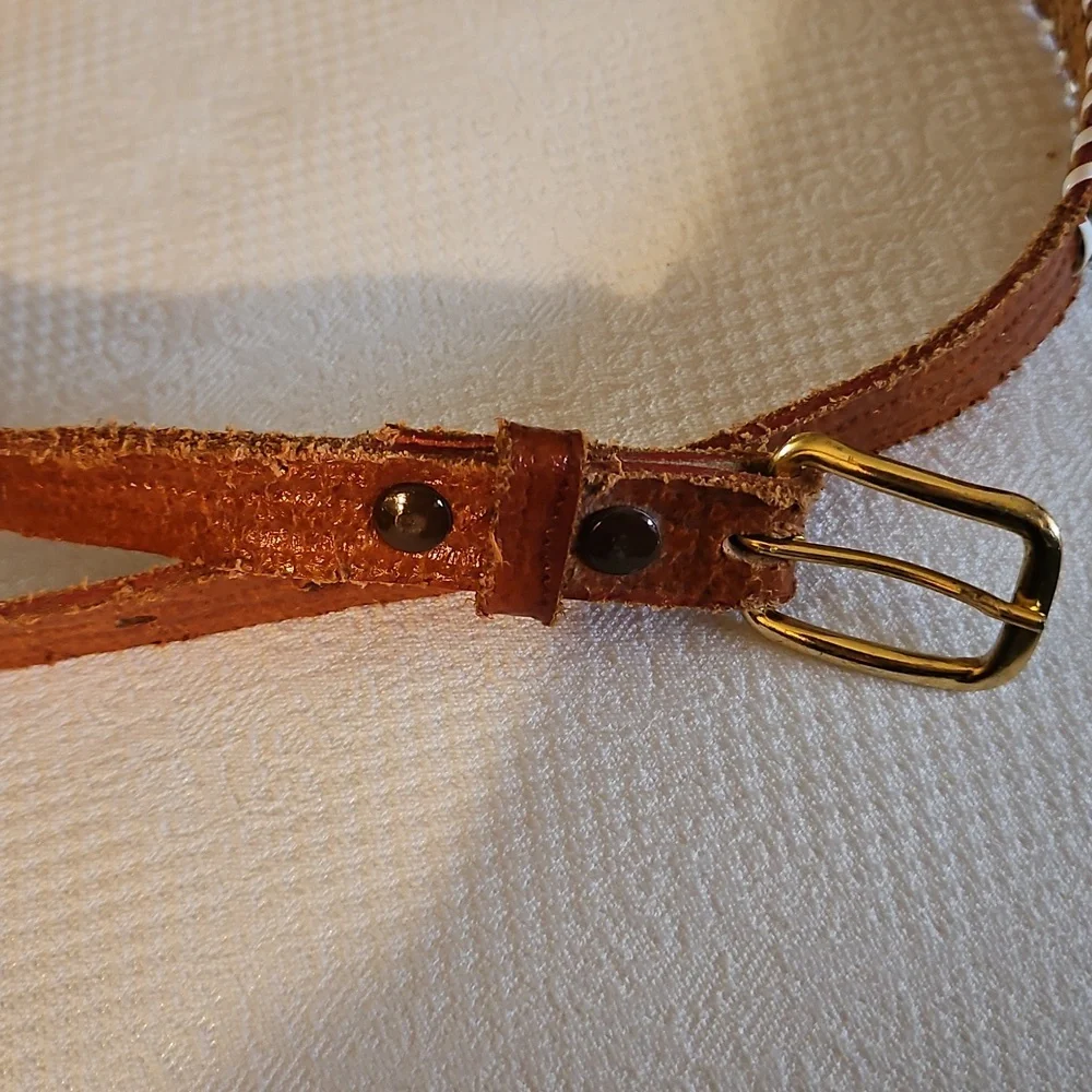 70 Vintage Kids Beaded Indian Leather Belt with Multicolor Design Sz 33