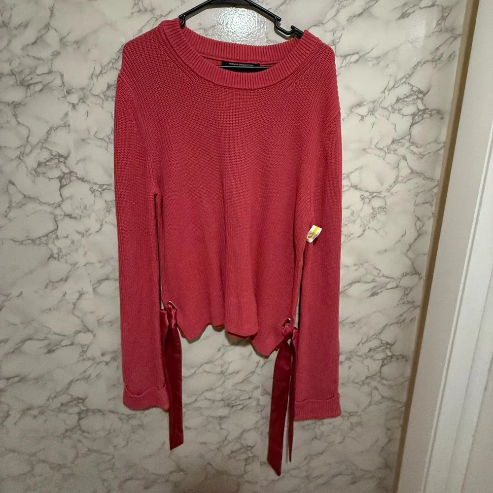 NEW French Connection Pink Knit Sweater Crew Neck Size L