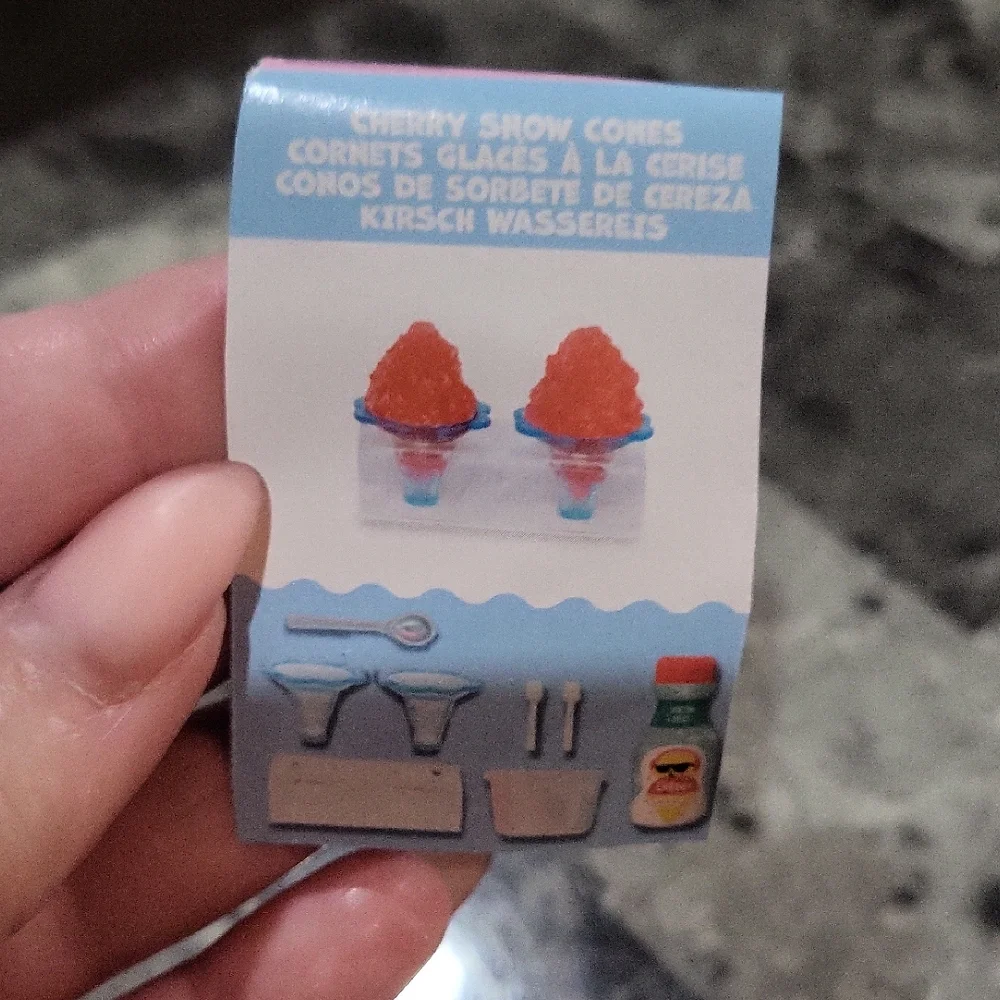 Miniverse Make It Mini Food Cherry Snow Cones