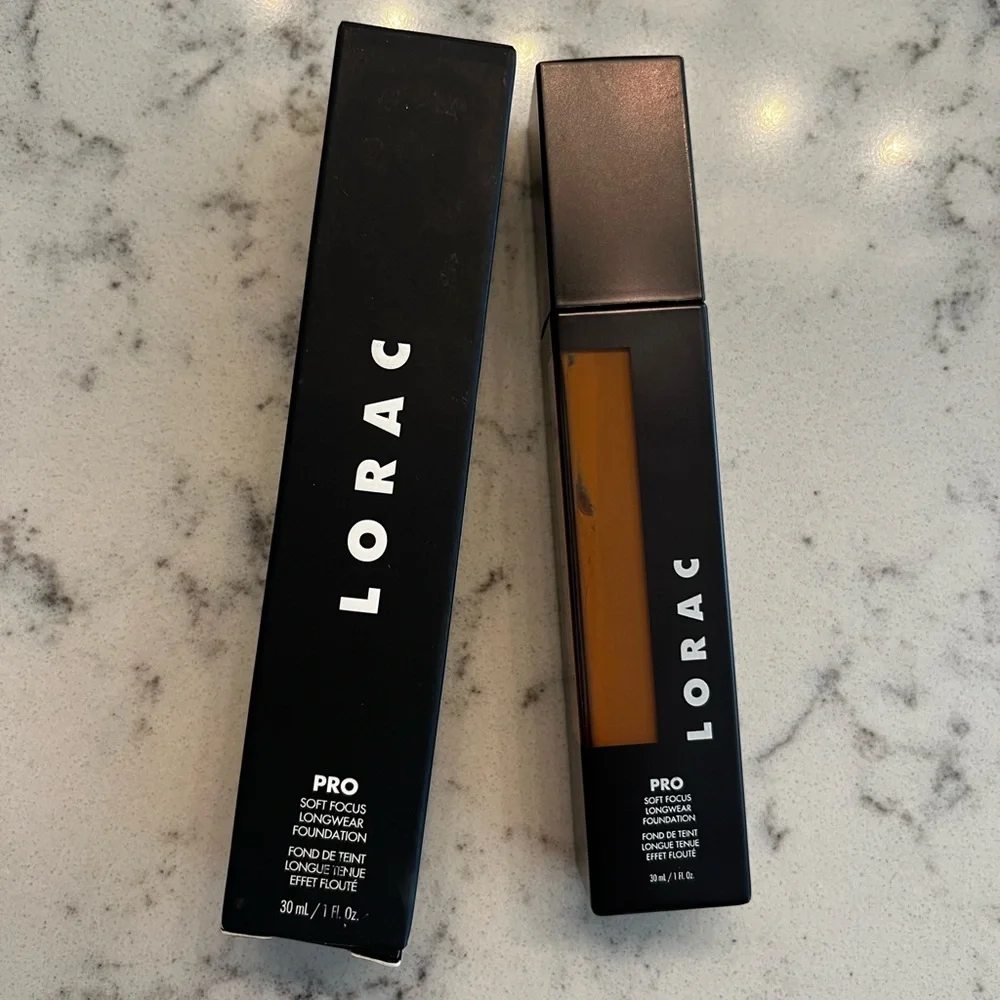 LORAC PRO Soft Focus Longwear Foundation shade 21 dark nwt