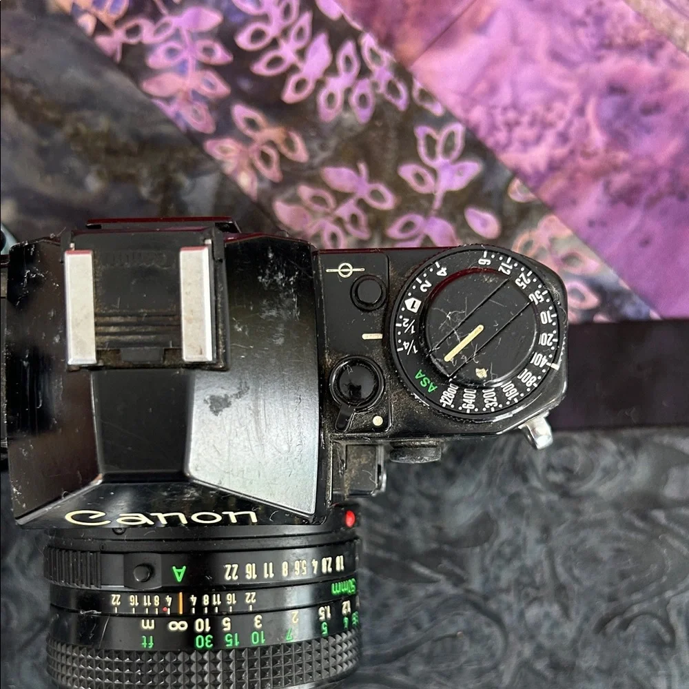 Canon design photography black