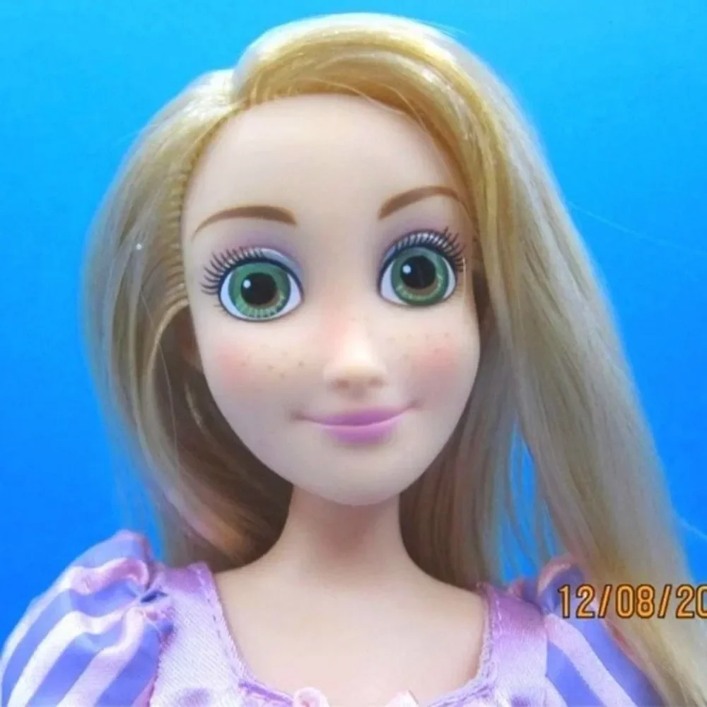 Disney princess repunzel