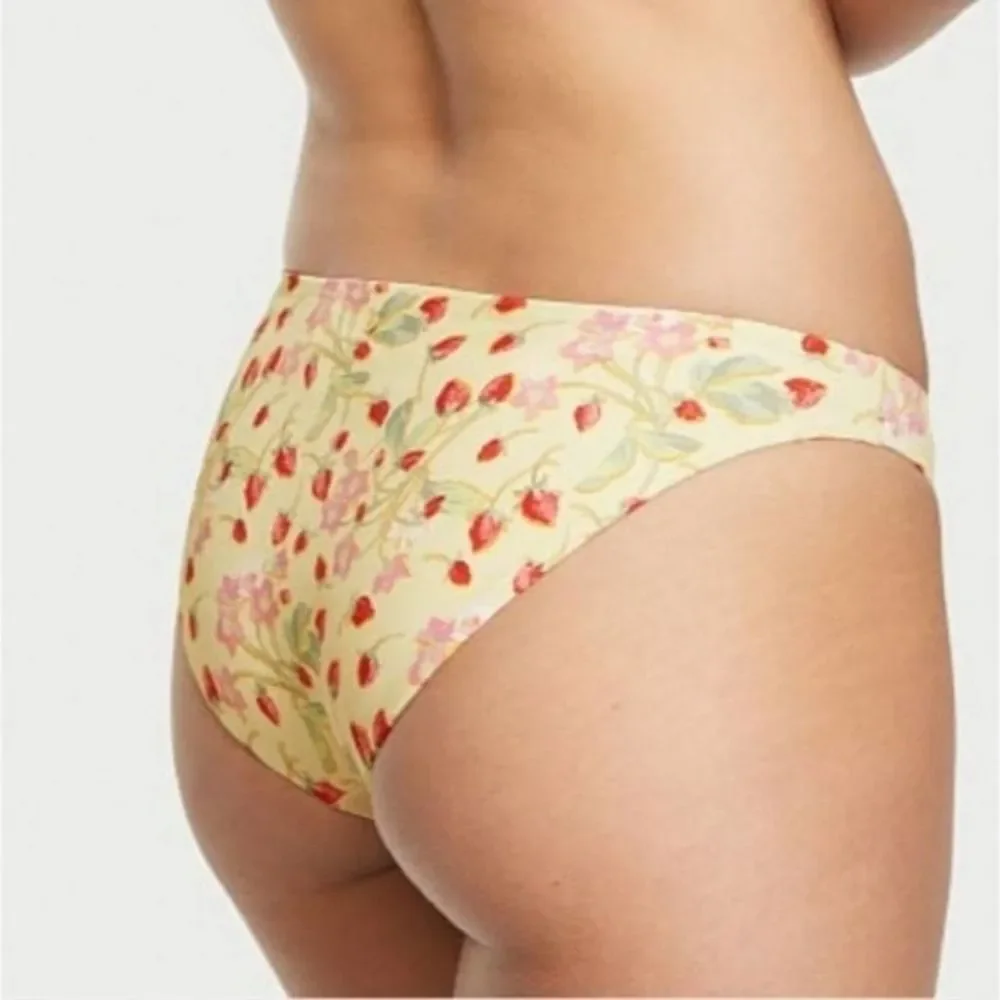 VICTORIA'S SECRET SWIM Essential Bikini Bottom Strawberry 🍓 💛