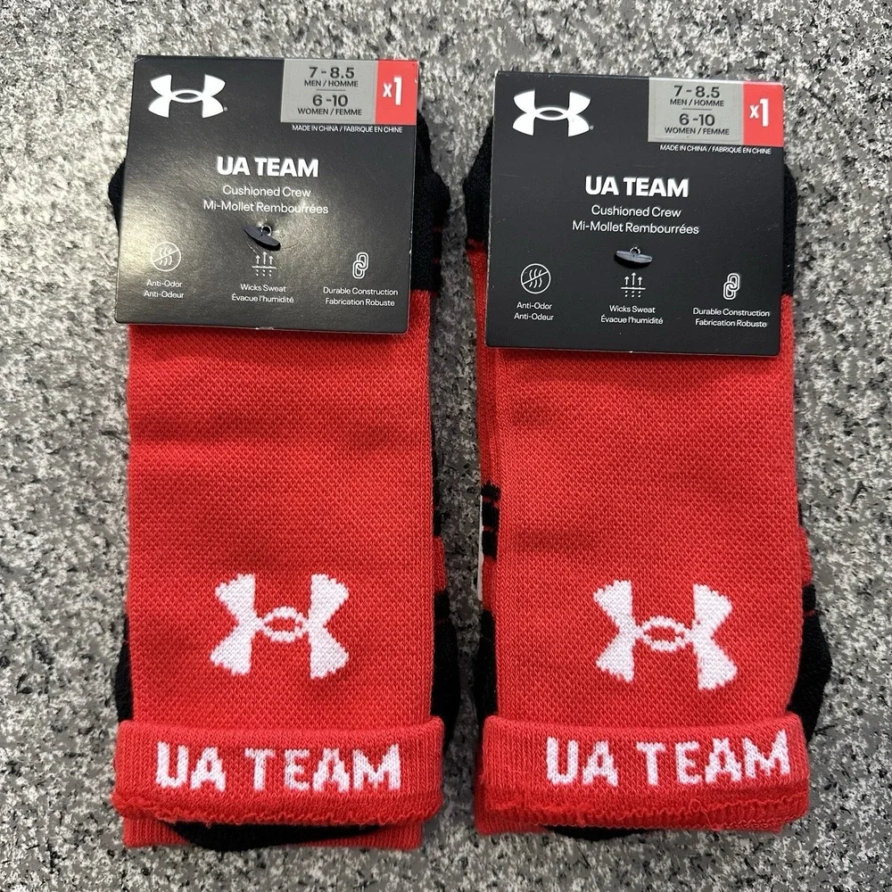 Under Armour Team Crew Socks Mens M 7-8.5 2 Pairs Cushioned Durable Anti Odor