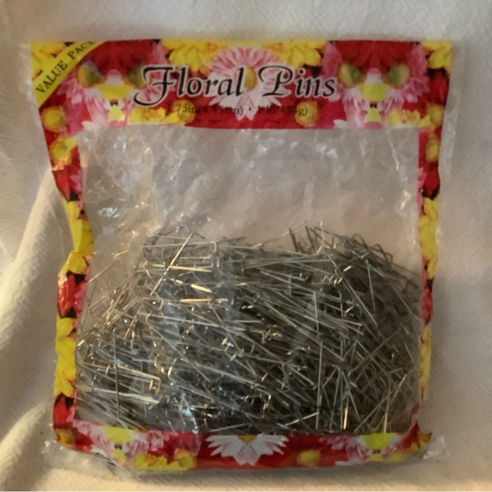 Floral Pins Silver (2) bags 1lb pins per bag