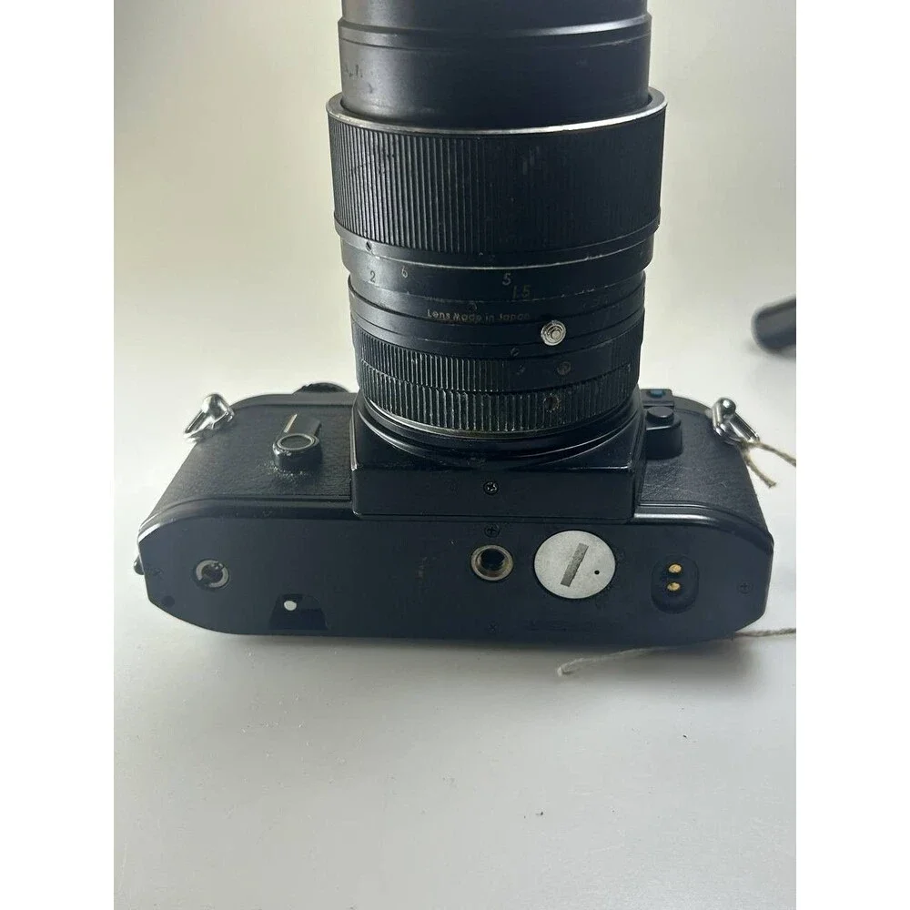 Nikon em introduced
